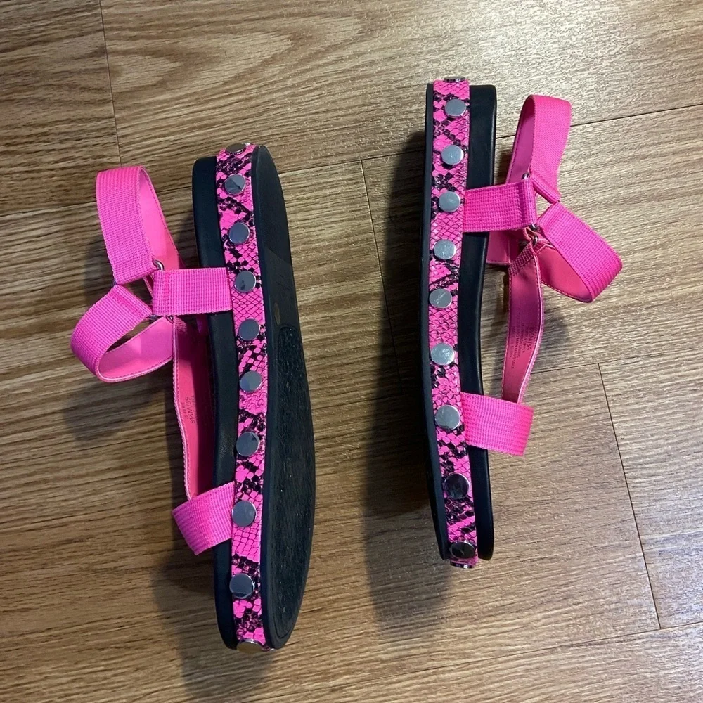 JESSICA SIMPSON Pink Platform Sandal